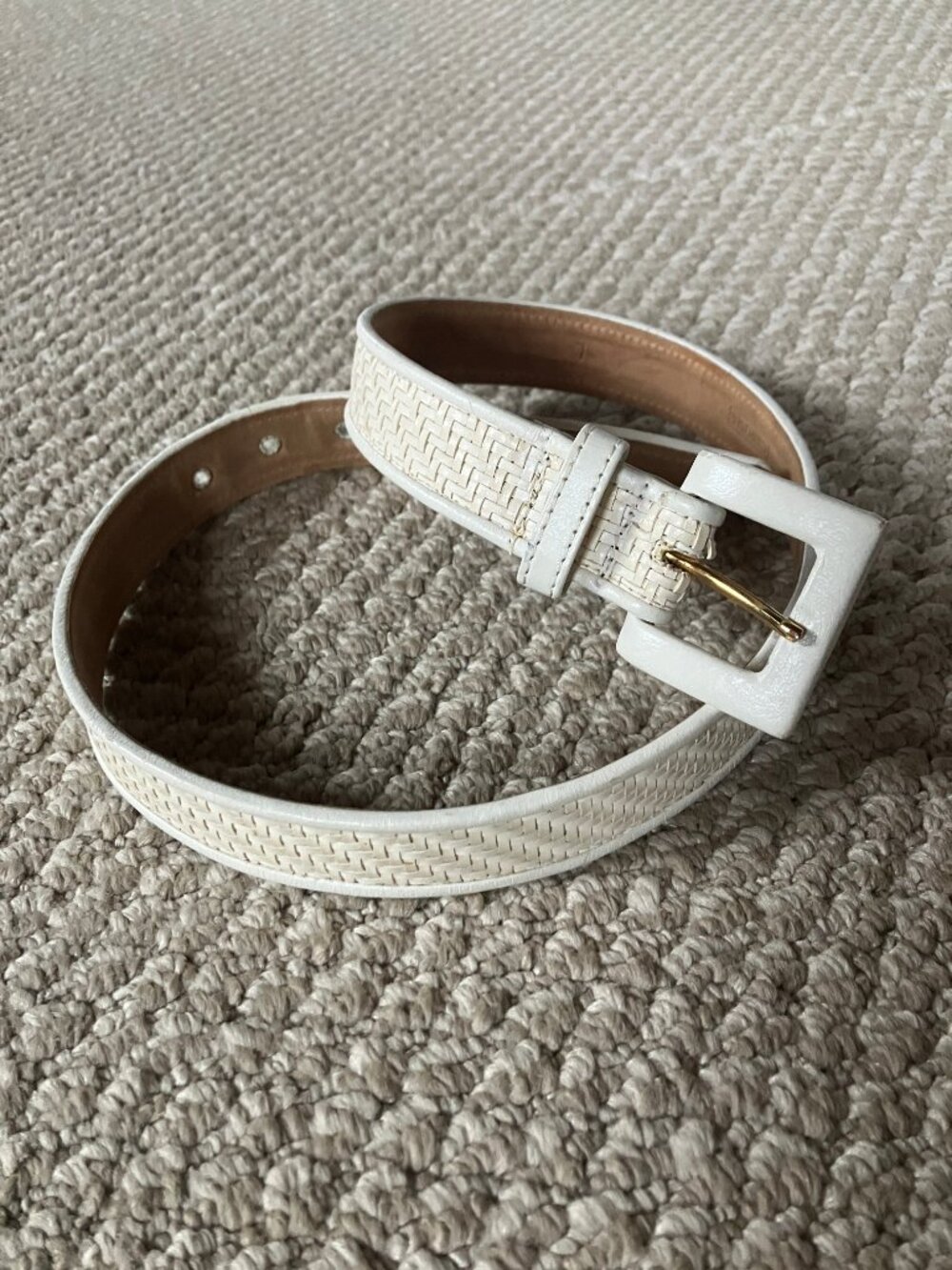 Vintage Carlisle White Woven Leather Straw Belt Large 32"